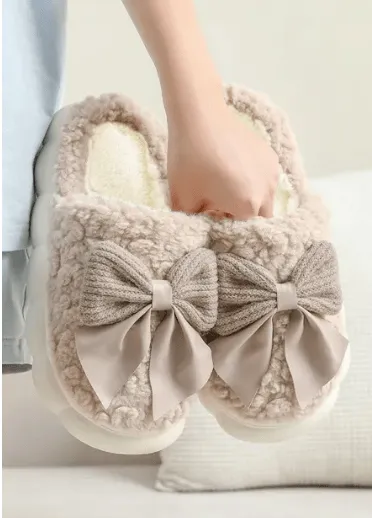 Bow Plush Winter Slippers