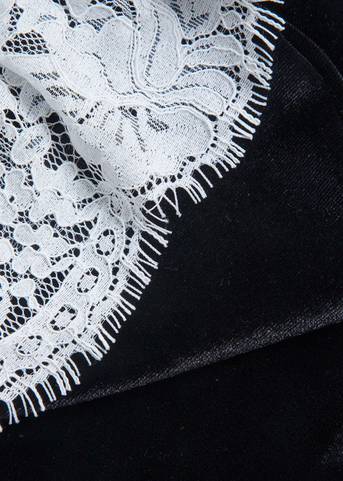 Lace Patchwork Long-Sleeved Velvet Mini Dress