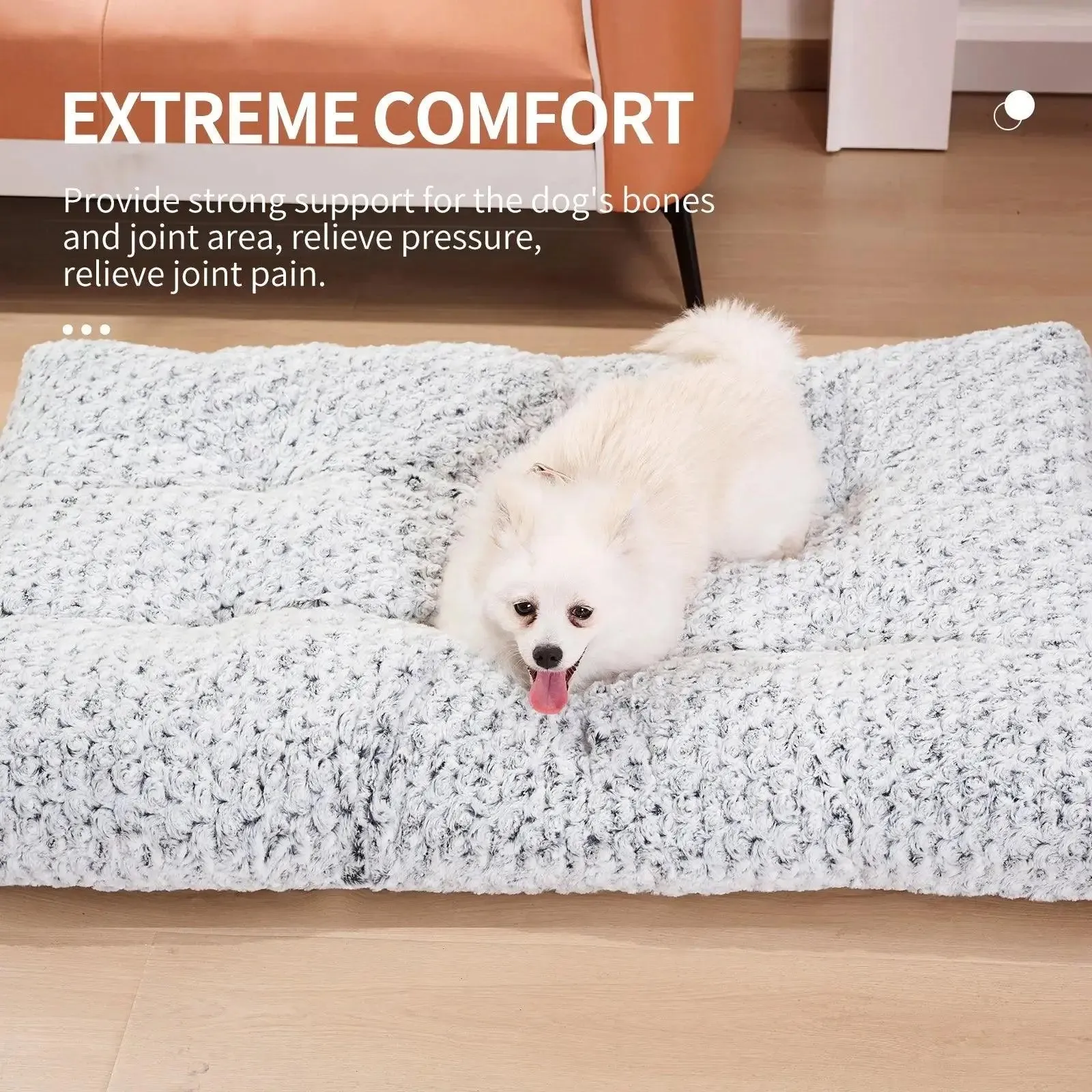 Luxurious Comfort: Thickened Rose Velvet Dog Bed